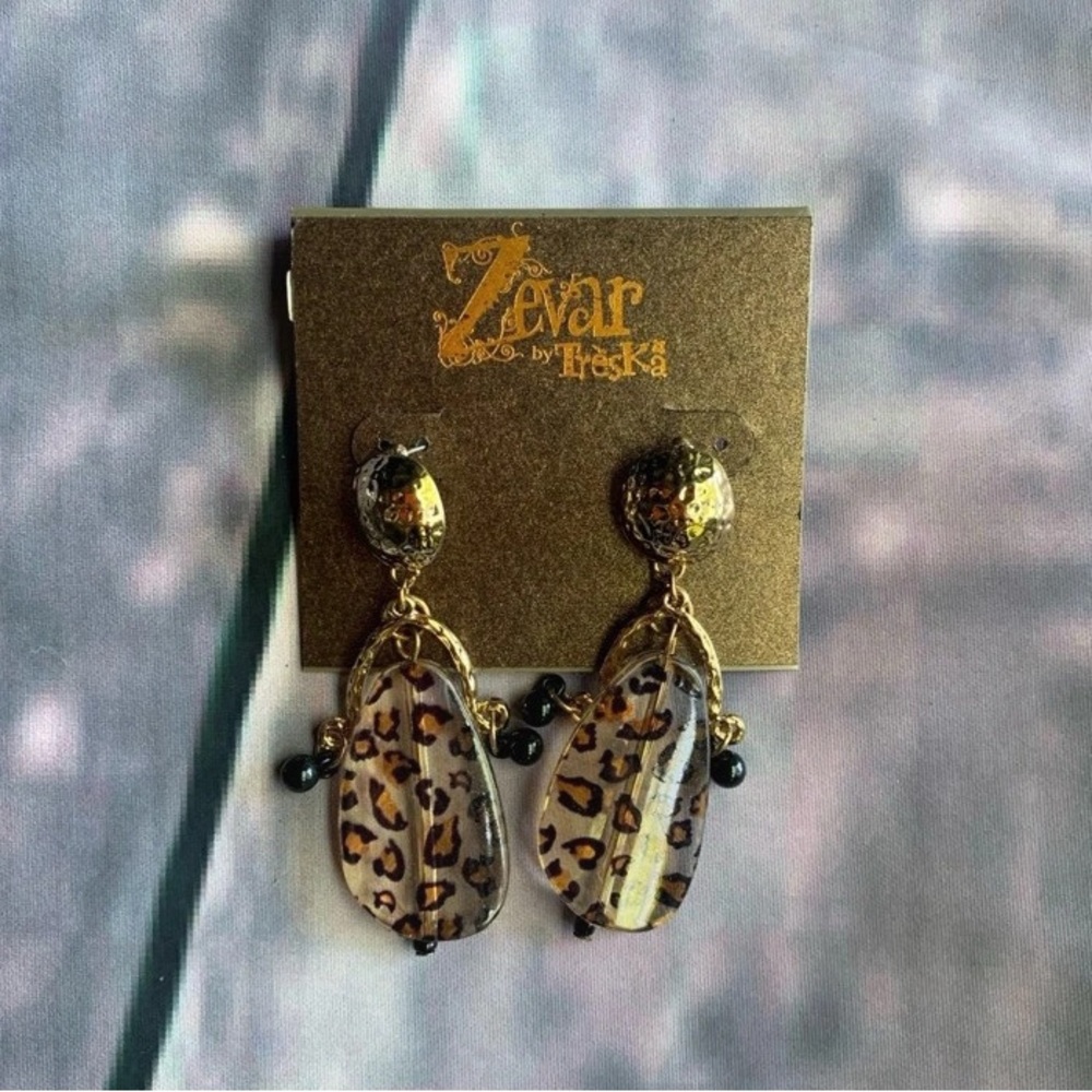 Gold Animal Print Peirced Earrings